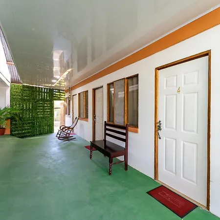 Hotel El Cocobolo Food&Rest Room 7 B&B WiFi AC Pkg Free Swimmingpool