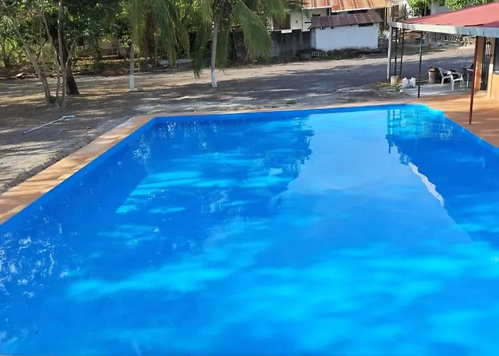 El Cocobolo Food&rest 7 Wifi Ac Pkg Free Swimmingpool Bed and breakfast 3*