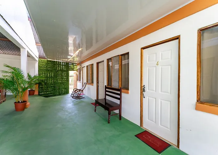 Bed and breakfast El Cocobolo Food&rest 7 Wifi Ac Pkg Free Swimmingpool 3*