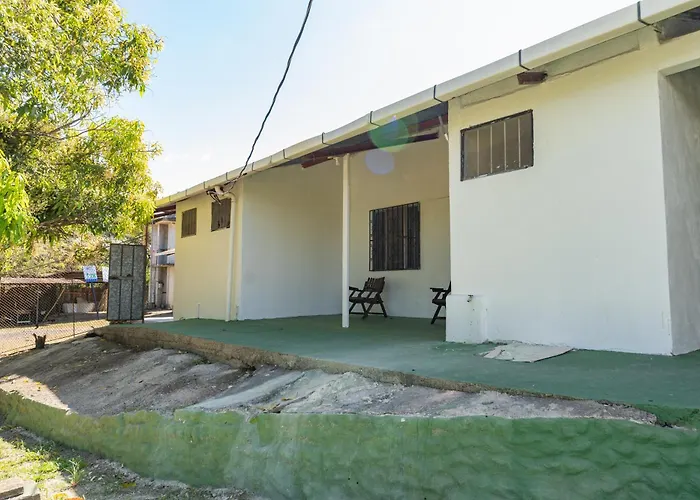 Bed and breakfast El Cocobolo Food&rest 7 Wifi Ac Pkg Free Swimmingpool