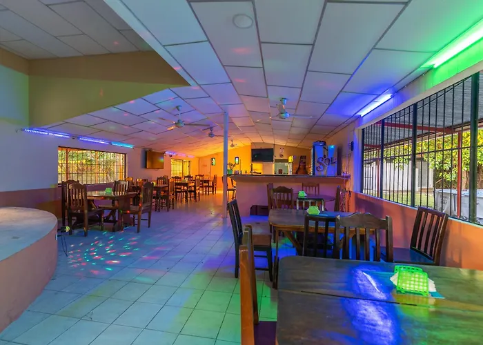 Bed and breakfast El Cocobolo Food&rest 7 Wifi Ac Pkg Free Swimmingpool 3*