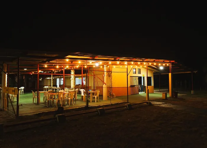 El Cocobolo Food&rest 7 Wifi Ac Pkg Free Swimmingpool Bed and breakfast 3*